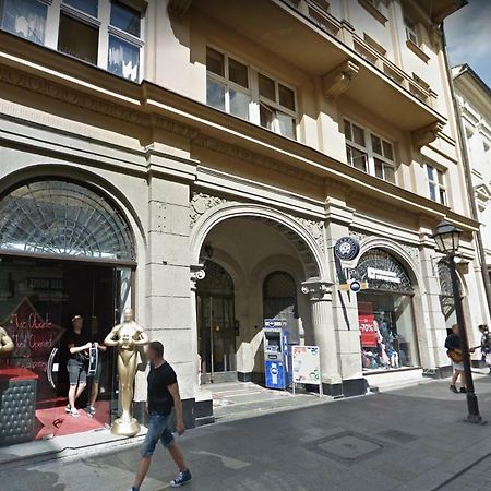 Glamour Apartment Florianska 32 Krakow Luaran gambar