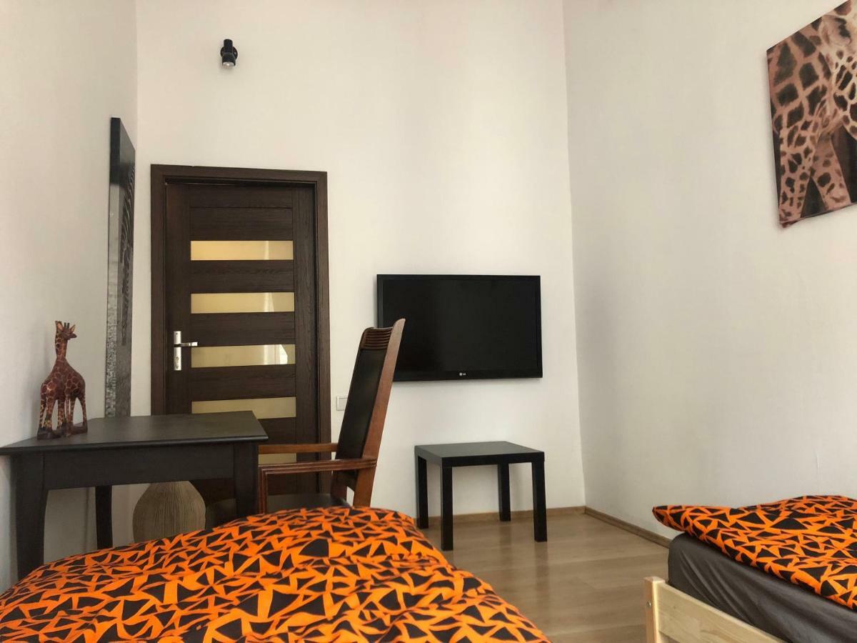 Glamour Apartment Florianska 32 Krakow Luaran gambar